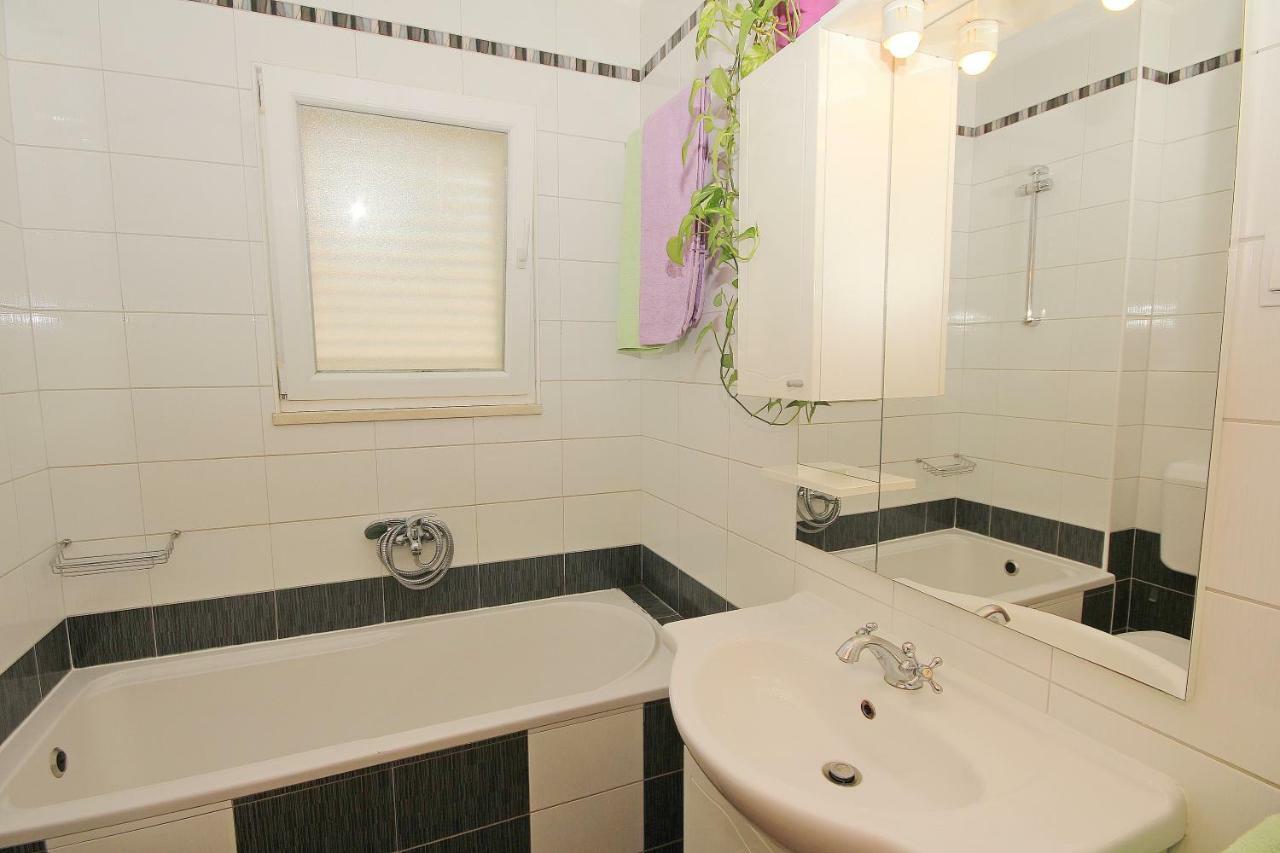 Apartment Ivana มาคาร์สกา ภายนอก รูปภาพ
